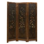 Screen; Spain, circa 1940.Polychrome wood.It has cracked paint and lack of polychromy.