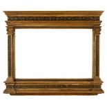 Frame following Renaissance models. Spain, early 20th century.Carved, gilded and stewed wood.With