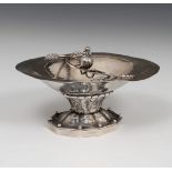 GEORG ARTHUR JENSEN (Denmark, 1866 - 1935).Bowl number 42, ca.1920.In sterling silver.With punches