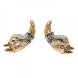 Pair of earrings design ALAN DIONE in 18kt yellow gold. Model with double bird head with body