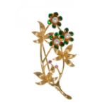 18kt yellow gold brooch in the shape of a bouquet of flowers, with enamel and pearls. Prong and lock