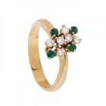 Ring in 18kt yellow gold. Frontis dotted with six brilliant-cut diamonds and four brilliant-cut