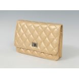 CHANEL.2.55 mini bag.Skin.Attach certificate of authenticity.Clutch-type bag from the Chanel firm