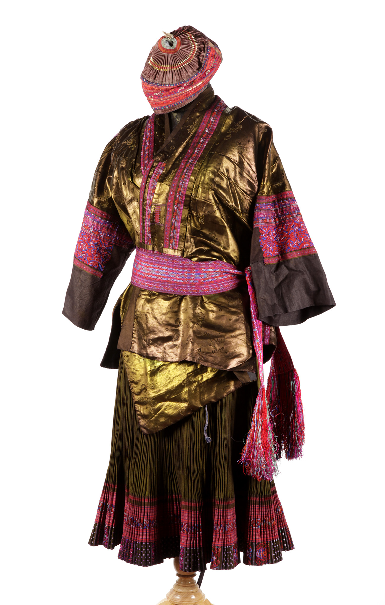 Hmong women's costume; Huanping, China.Silk and cotton.Measurements: 74 cm skirt length; 80 cm