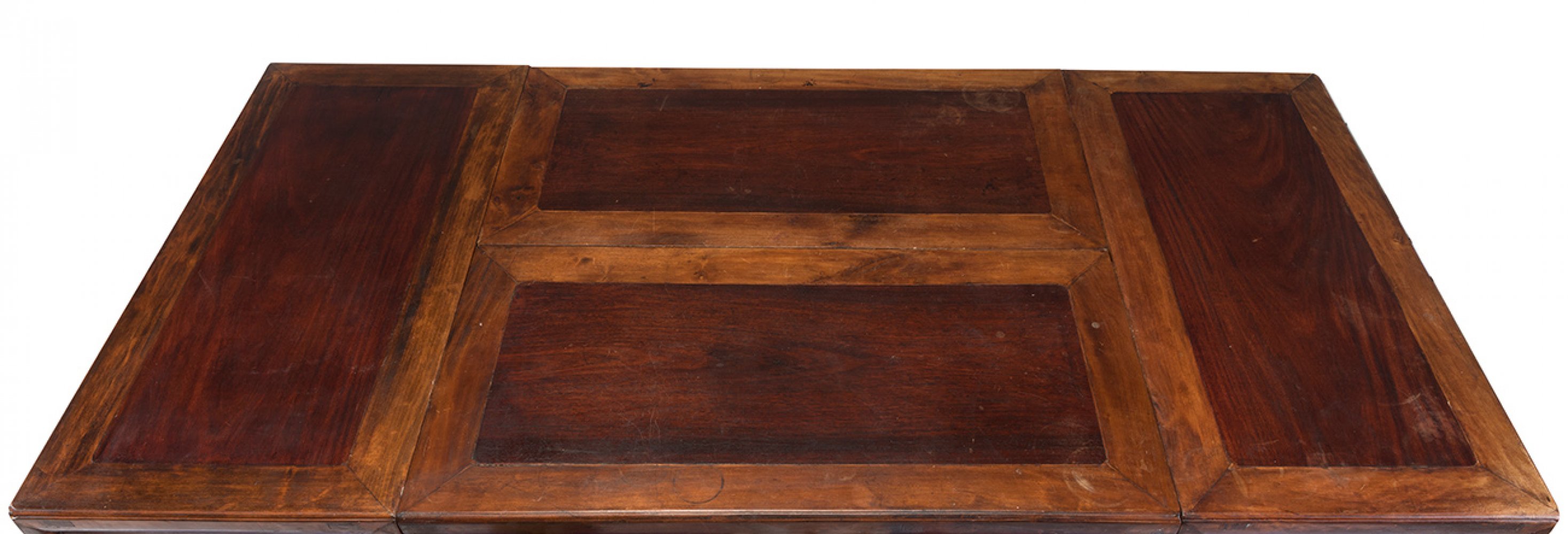 Writing table. China, Qing Dynasty, 19th century.Teak and mahogany.Signed on the back of one - Image 5 of 7