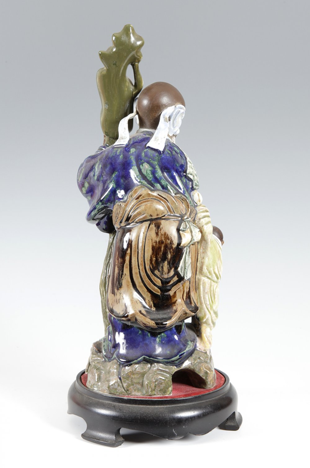 Shou figure; China, early 20th century.Enamelled porcelain.Measurements: 46 x 18 x 15 cm (figure); 6 - Image 3 of 3