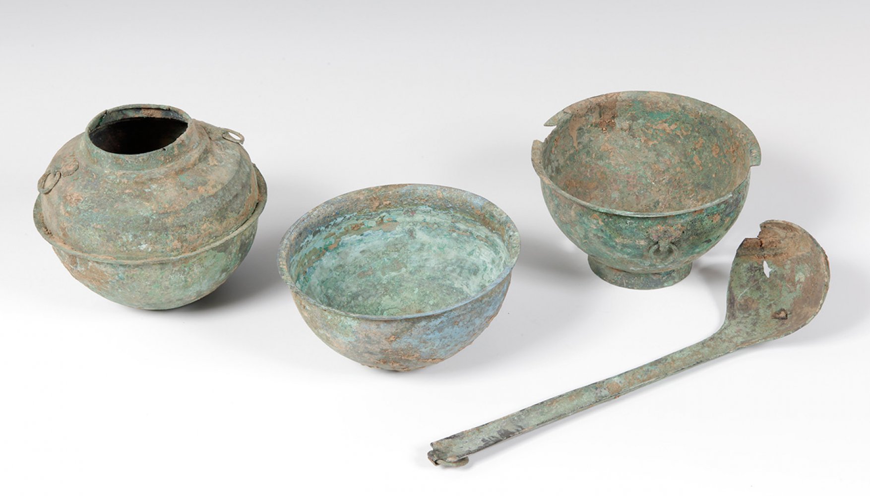 Collection of kitchen utensils; China, Han dynasty, 206 BC. - AD 200.Bronze.Measurements: 26 x 18