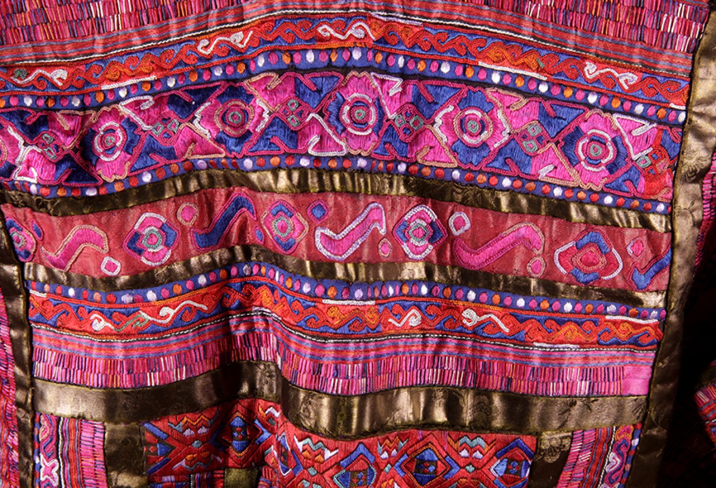 Hmong women's costume; Huanping, China.Silk and cotton.Measurements: 74 cm skirt length; 80 cm - Image 4 of 4