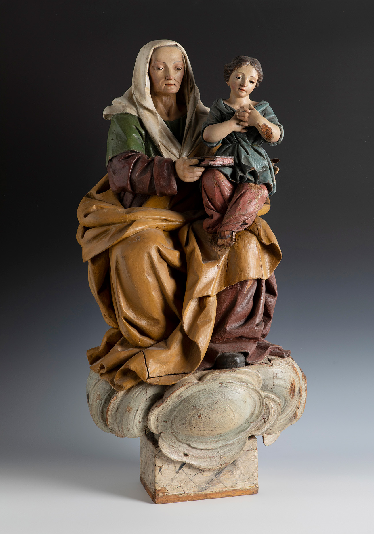 Spanish school, 18th century."Saint Anne and the Virgin".Polychrome wood carving.Measurements: 83