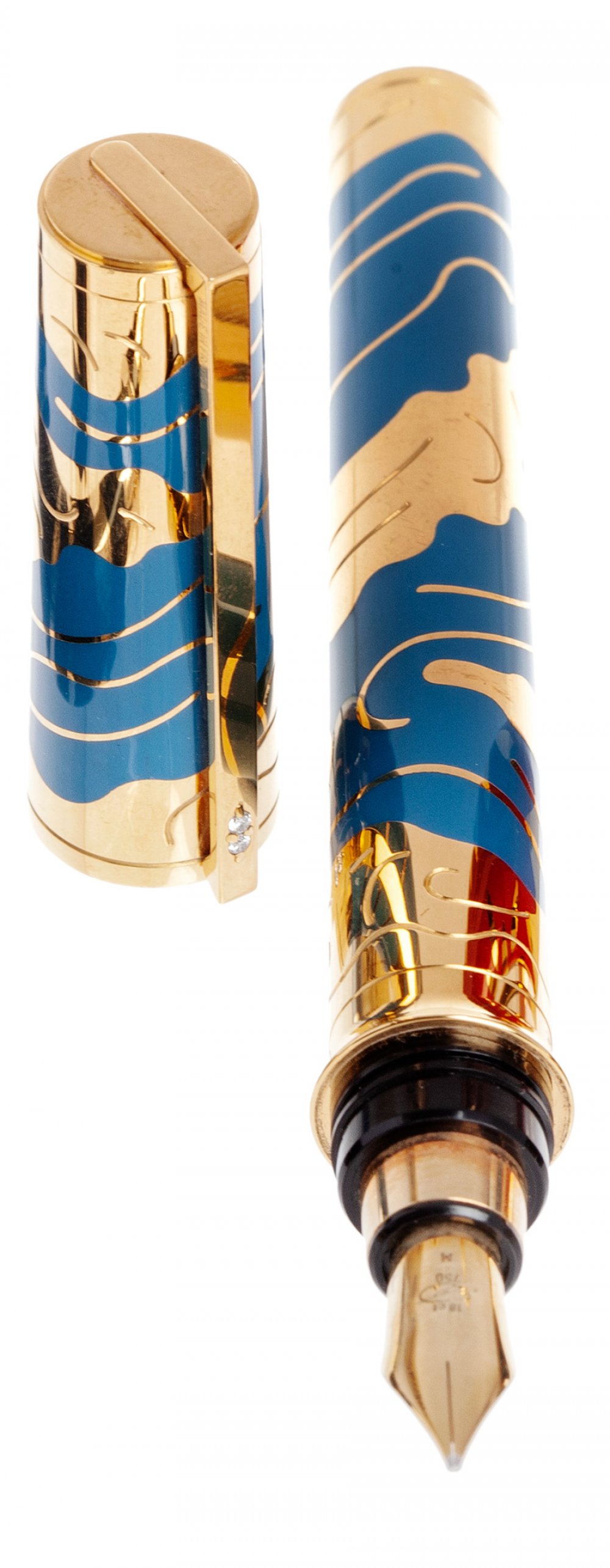 DUPONT "LES ELEMENTS" FOUNTAIN PENS. LIMITED EDITION.Barrel in 18 Kts gold plated stainless steel - Image 4 of 4