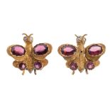 Pair of earrings from the 50s. In 18 kt yellow gold. Naturalist-inspired model in the shape of a