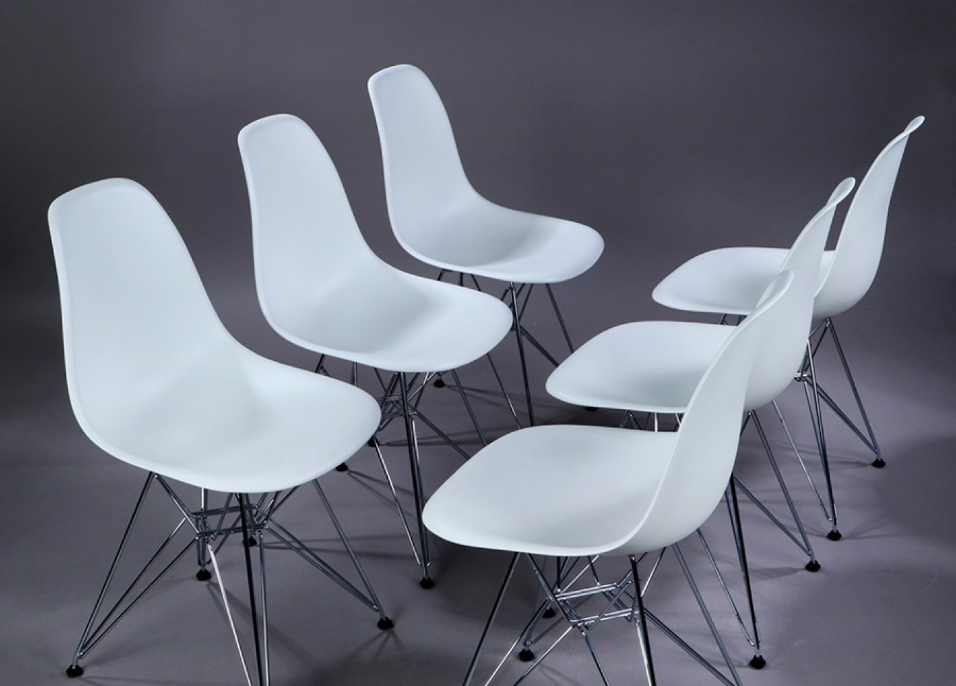 CHARLES EAMES (USA, 1907 - 1978) & RAY EAMES (USA, 1912 - 1988) for VITRA.Set of six shell chairs, - Image 2 of 6