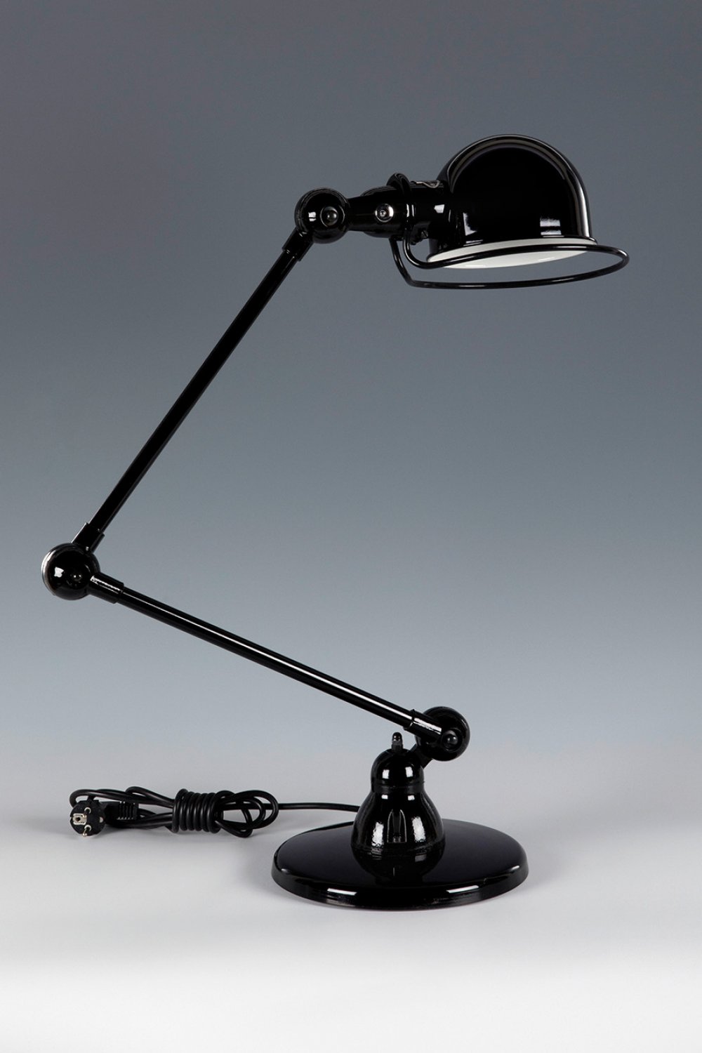 JEAN LOUIS DOMECQ (France, 1920 - 1983).Table lamp, model Loft D6440.Cast aluminium, black, glossy - Image 2 of 4