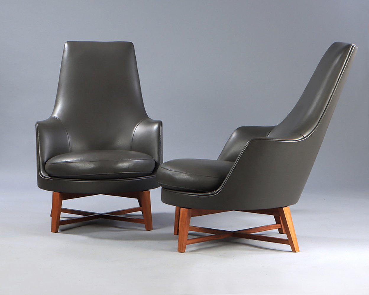 ANTONIO CITTERIO (Italy, 1950) for Flexform.Pair of armchairs model "Guscioalto".In aniline leather. - Image 3 of 5