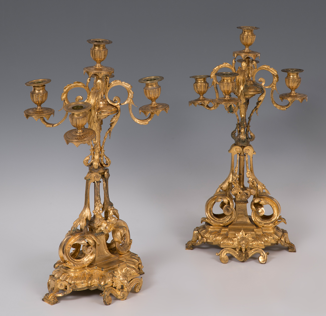 Pair of candlesticks; Napoleon III, late 19th century.Gilt bronze.Slight marks of use.