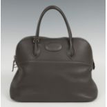 HERMÈSHandbag Model Bolide 35.Leather.It keeps padlock, key and pouch.Presents marks of use.Made
