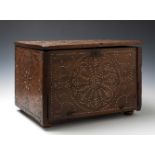 Casket. Crown of Aragon, 16th century.Walnut, pinyonet marquetry.Period fittings.Conservation: later