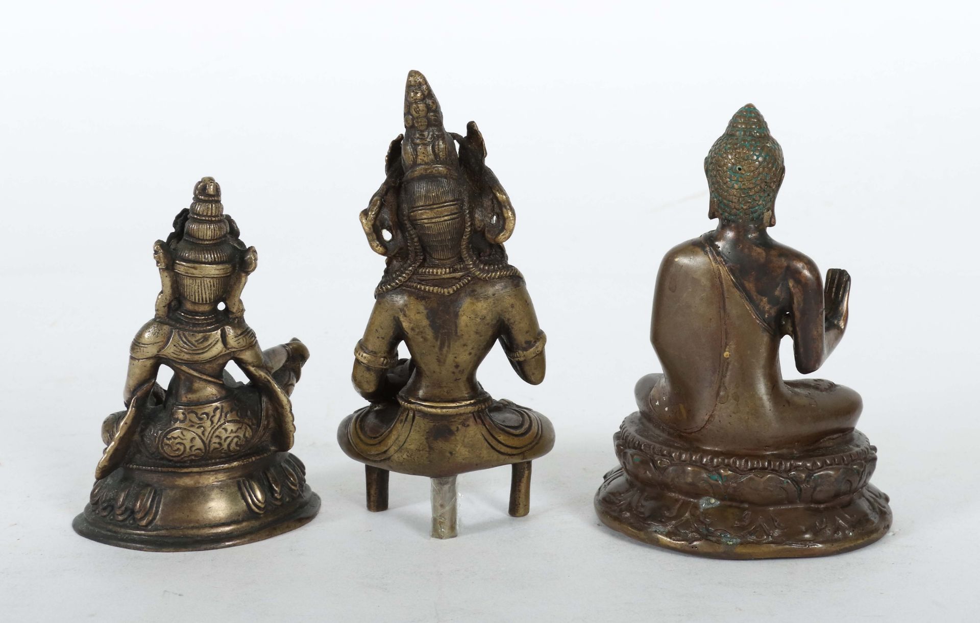 3 buddhistische Bronzefiguren - Bild 2 aus 2