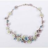 Florales Collier mit Edelweiß und