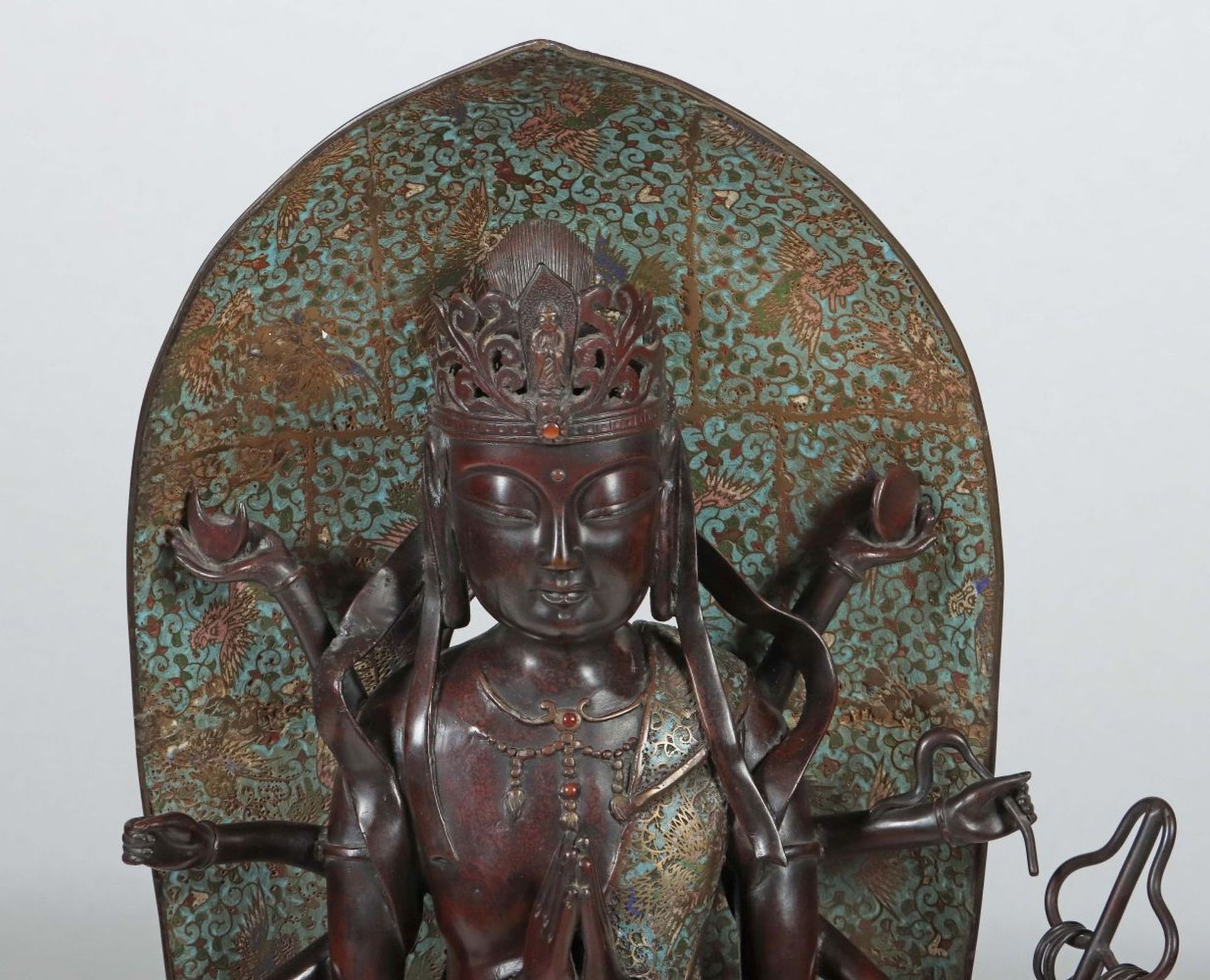 Stehender Bodhisattva Avalokiteshvara - Image 2 of 5