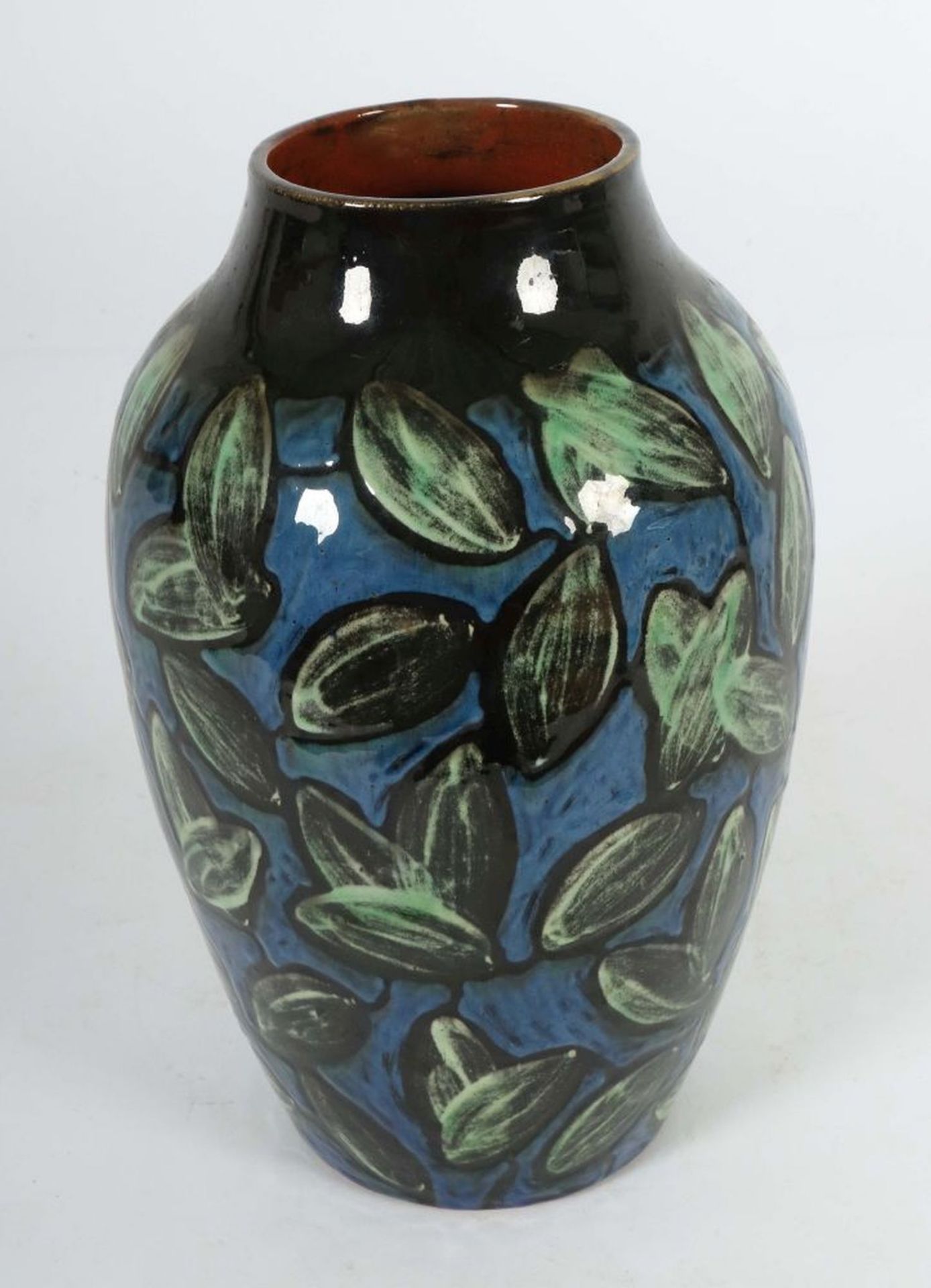 Vase mit Blattdekor - Bild 2 aus 3