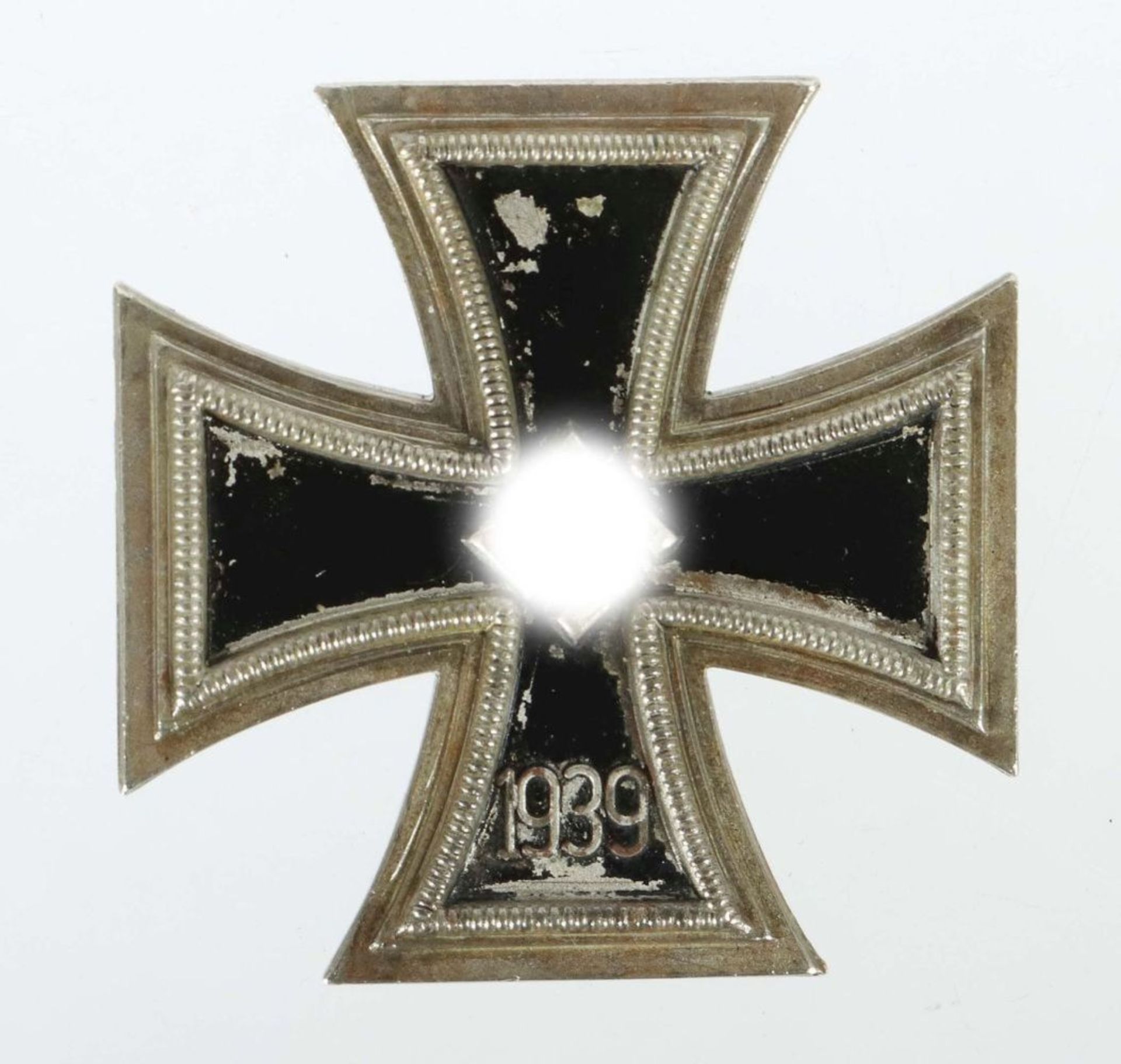 Eisernes Kreuz 1939, 1. Klasse an