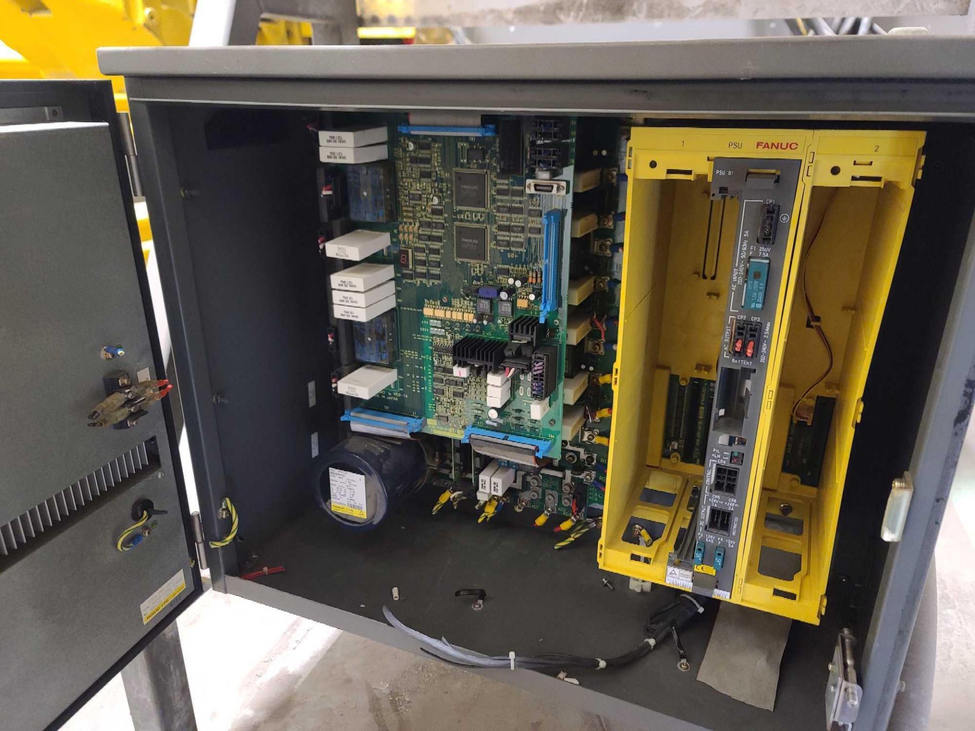 Fanuc System R-J2 Control Panel - Image 5 of 5