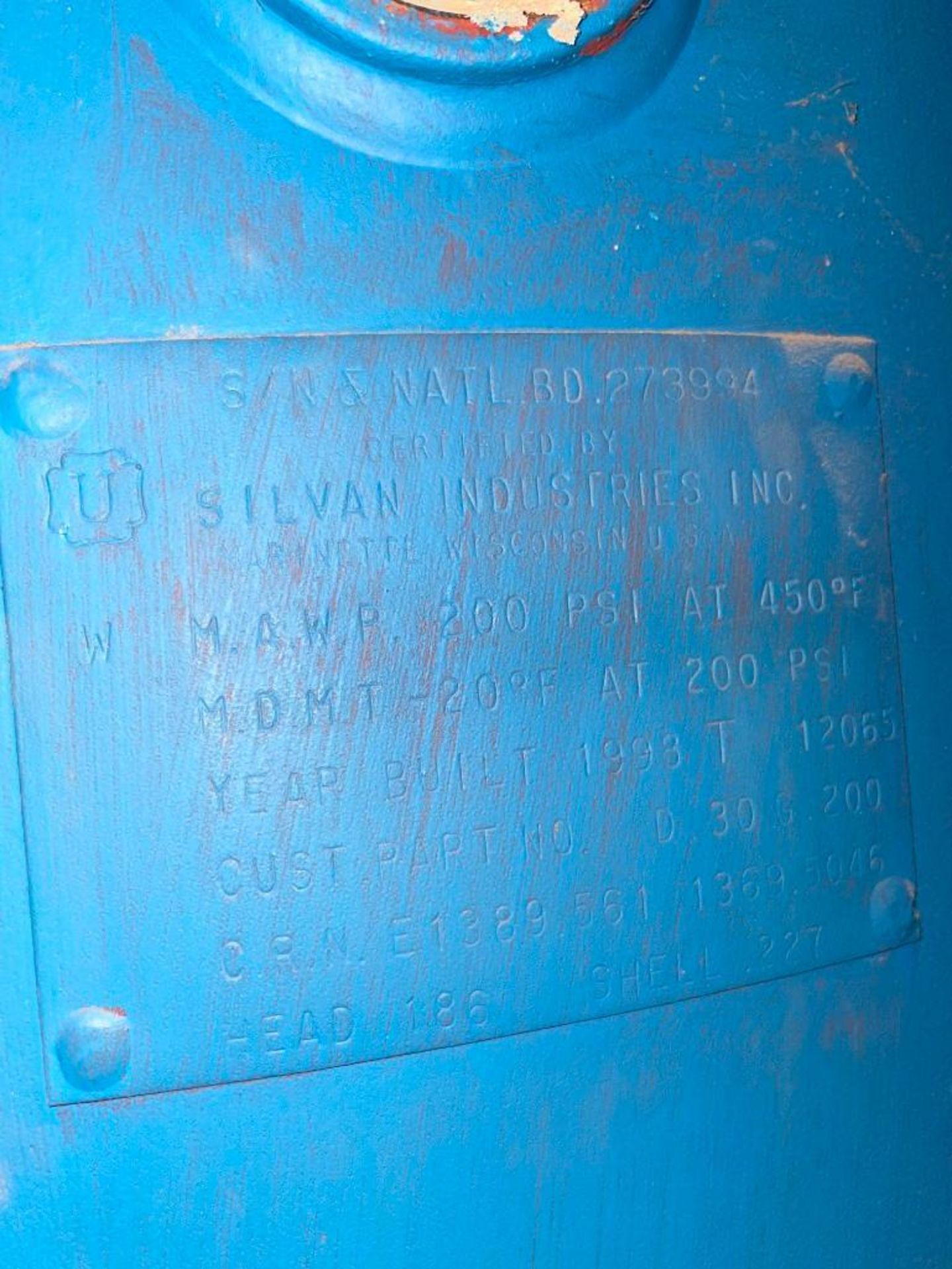 Silvan Vertical Compressed Air Surge Tank 200 PSI - Image 4 of 4