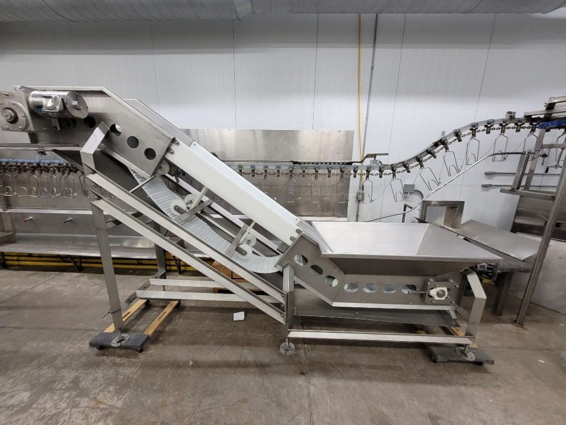 76 Inch Discharge Cleated Incline Conveyor - Image 2 of 15