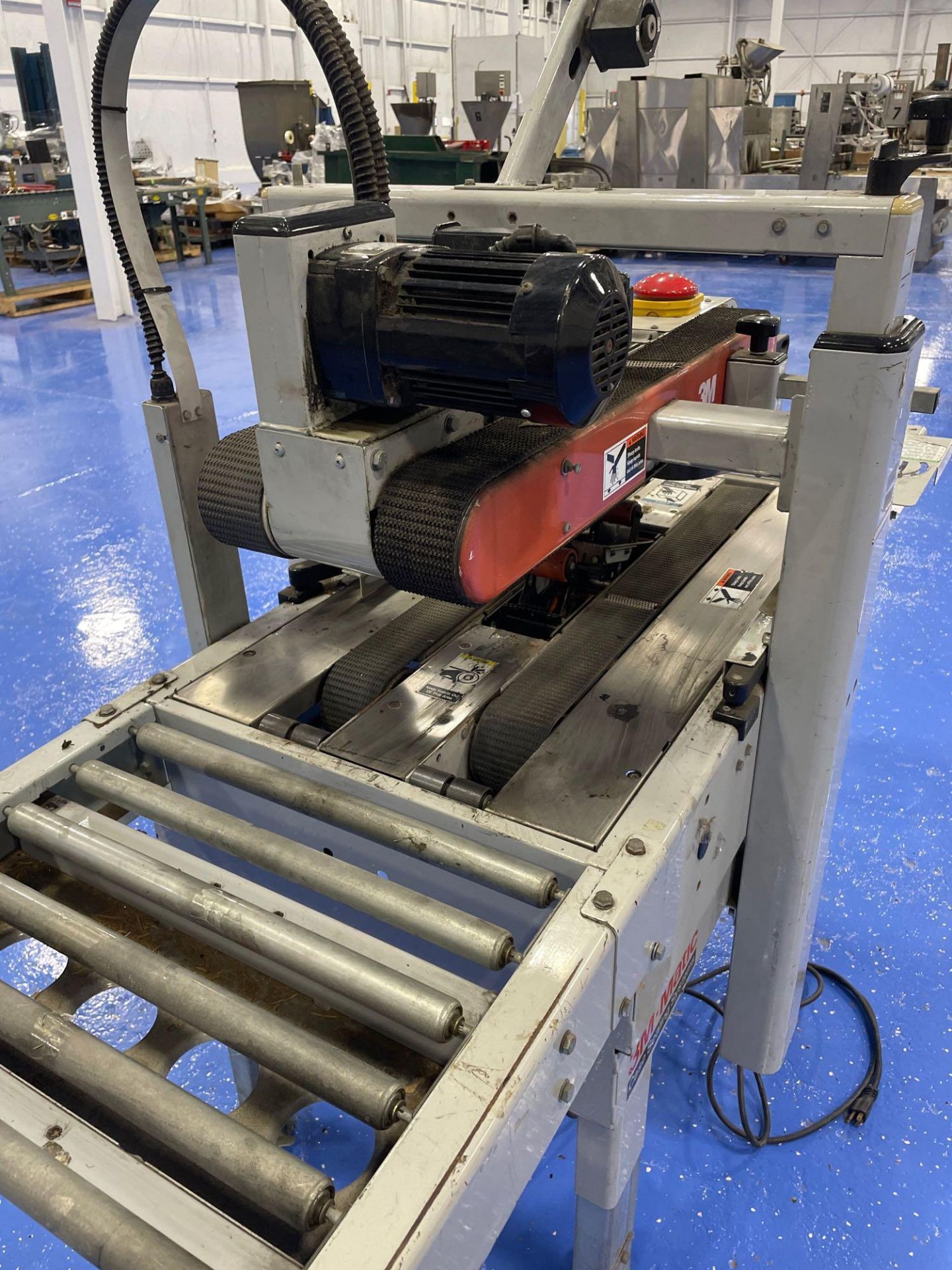 3M Matic 700a Adjustable Top and Bottom Case Sealer - Image 7 of 13