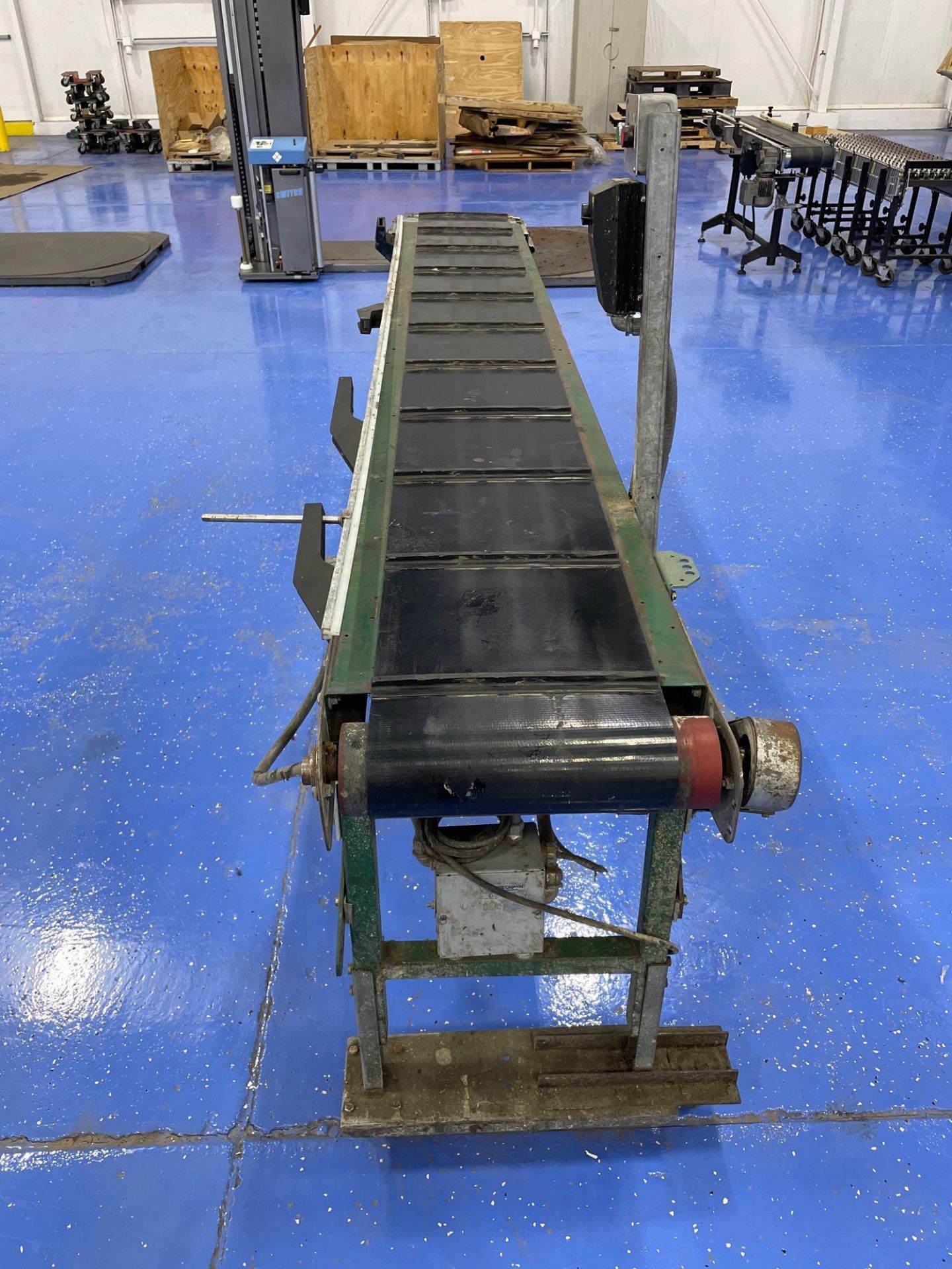 Valley Forge 11’ long 14” wide Cleated Conveyor - Image 4 of 11