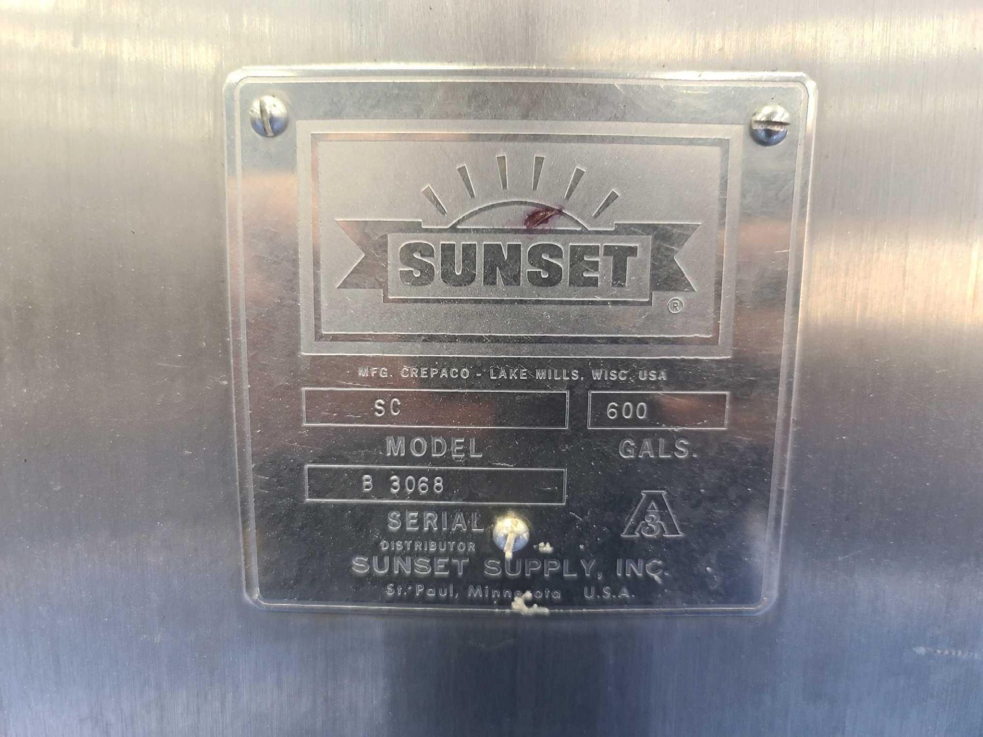 Sunset SC 600 Gallon Stainless Steel Insulated Horizontal Tank - Image 6 of 8