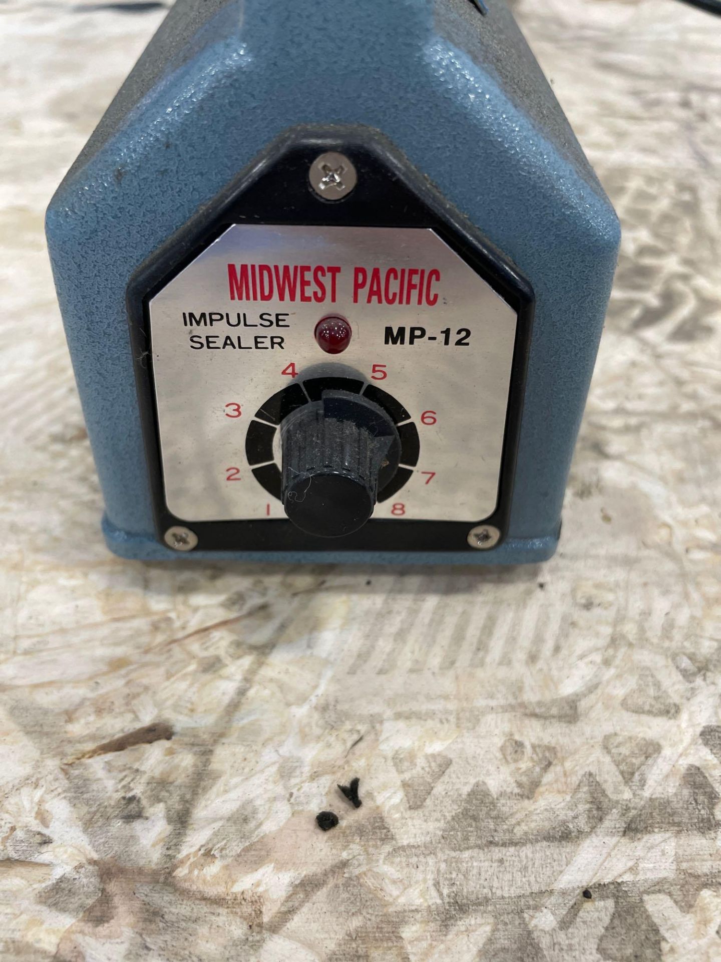 Midwest Pacific MP-12 Impulse Heat Sealer - Image 4 of 8