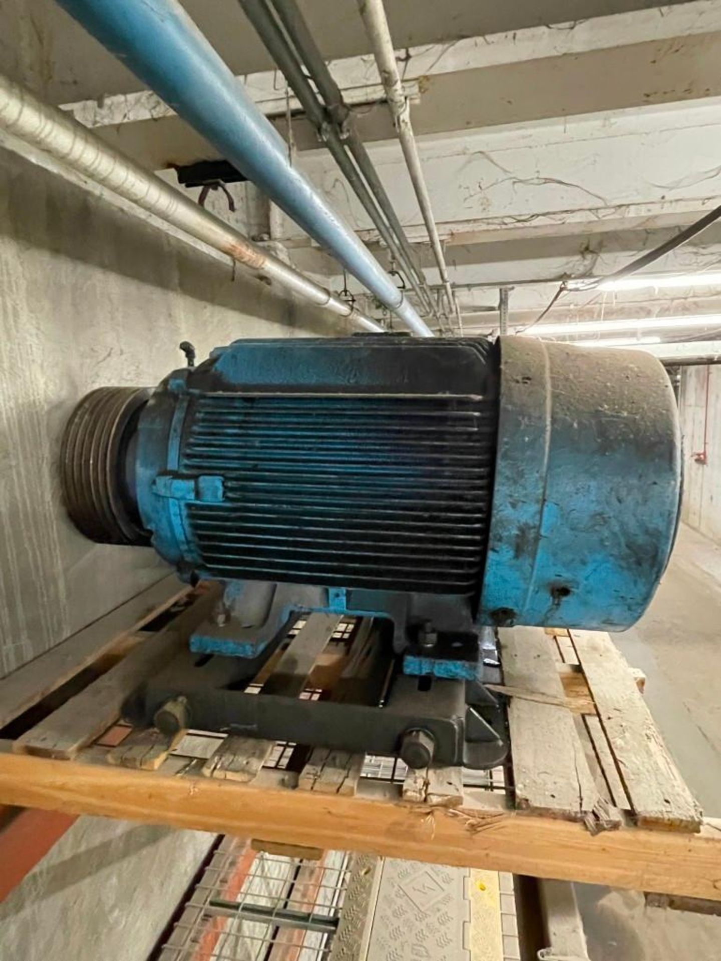 Siemens Dutymax Express Belt Drive 150 HP Motor