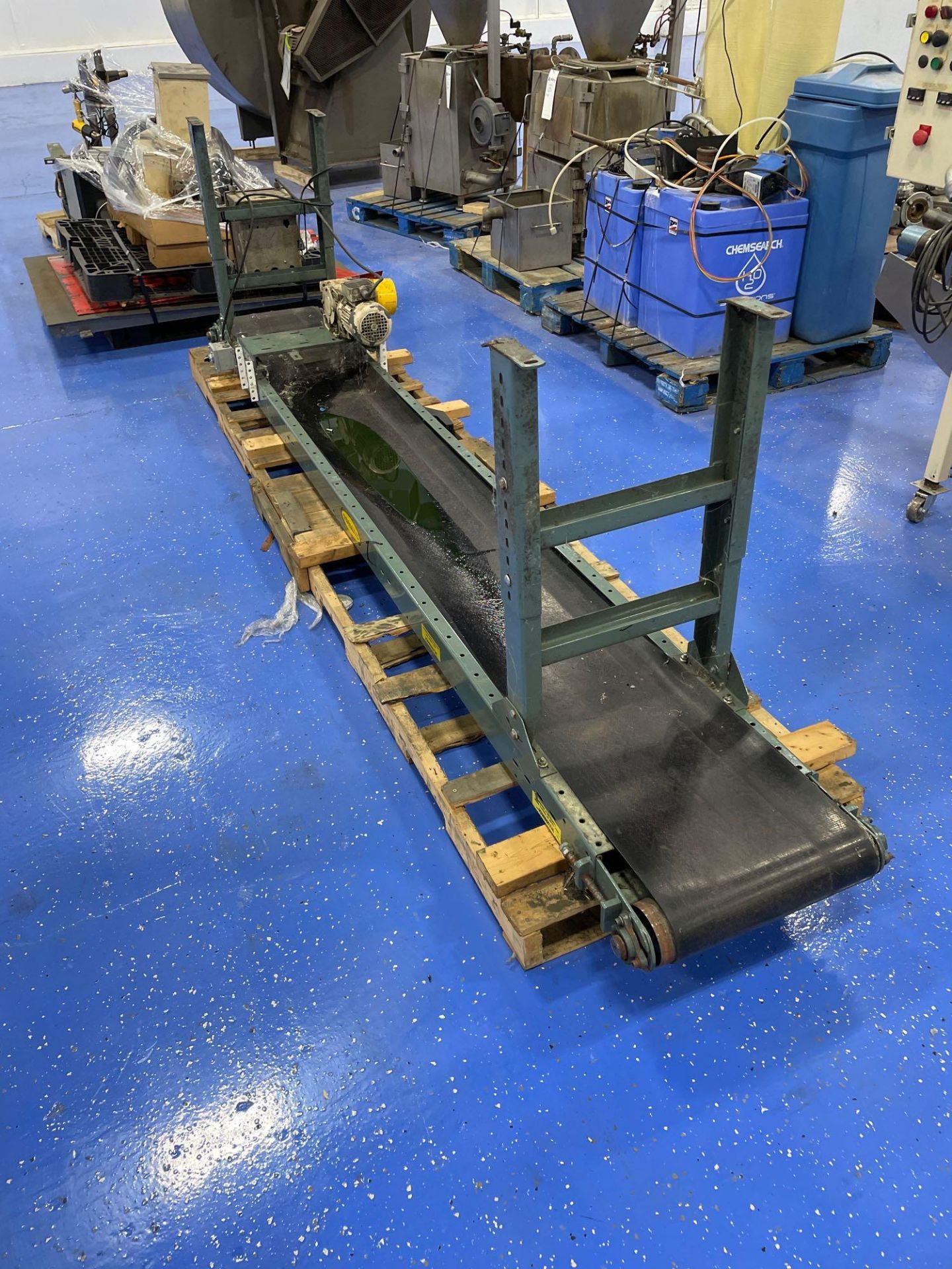 Hytrol Case Belt Conveyor 11’ x 15.5” - Image 2 of 6