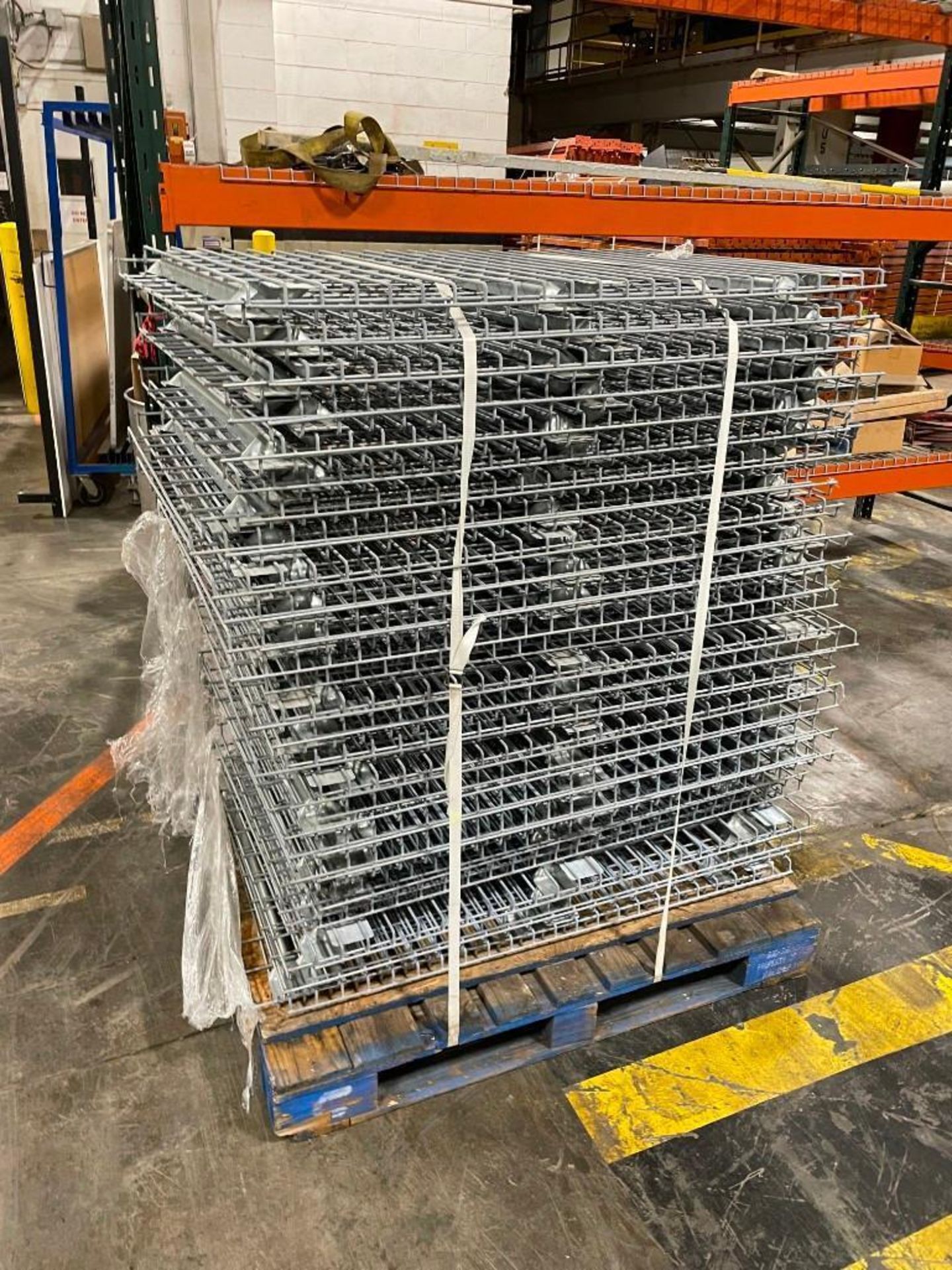 Lot of Pallet Racking, (50) wire baskets 46" x 31"