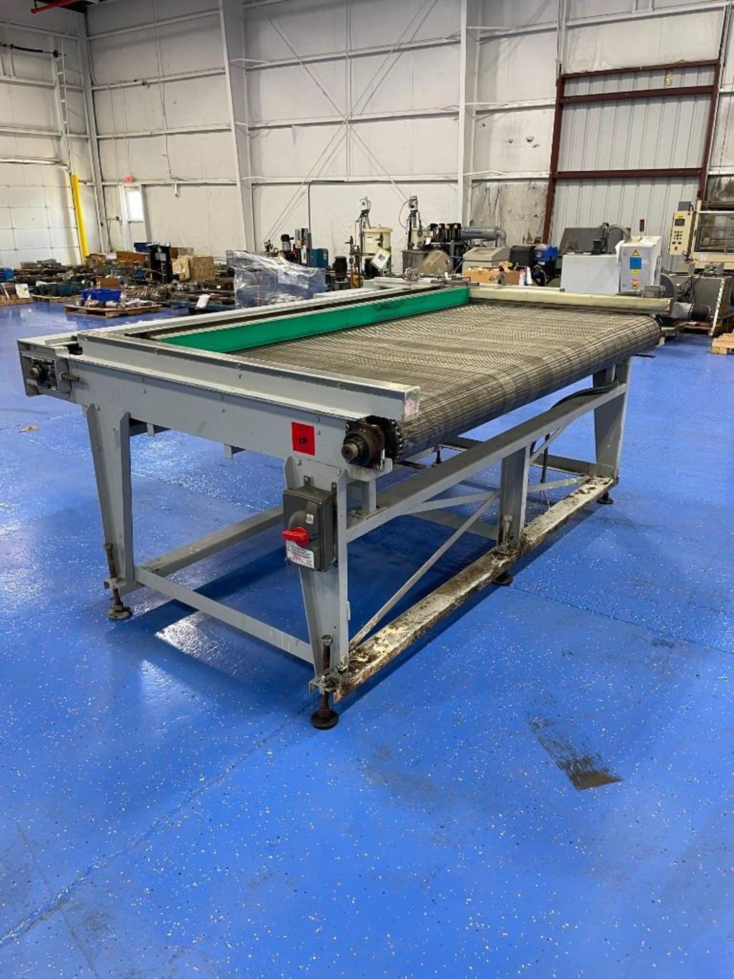Taylor Manufacturing 96X60 Mass Flow Accumulation Table - Image 2 of 5