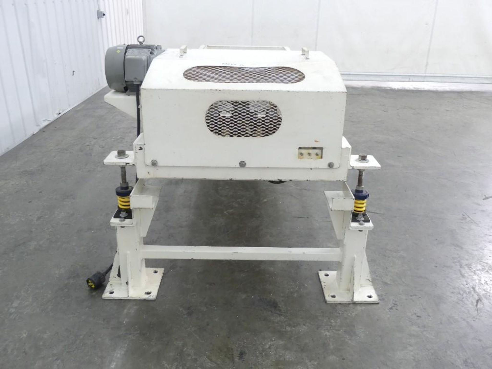 Deamco VCNF-U-18 132"L x 18"W Vibratory Conveyor - Image 4 of 12