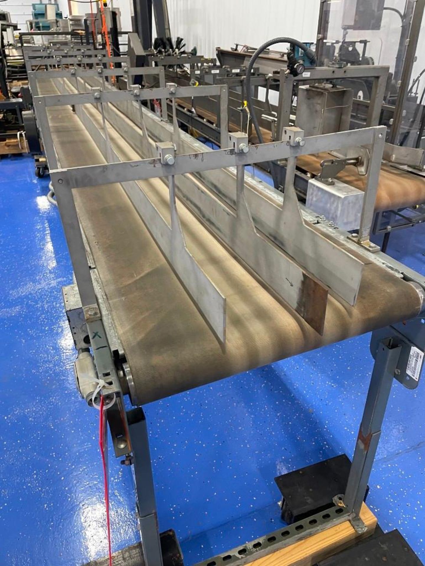 2008 Pearson BE60 6-Pack Beverage Carrier Erector with Twin Lane Conveyor - Image 6 of 17