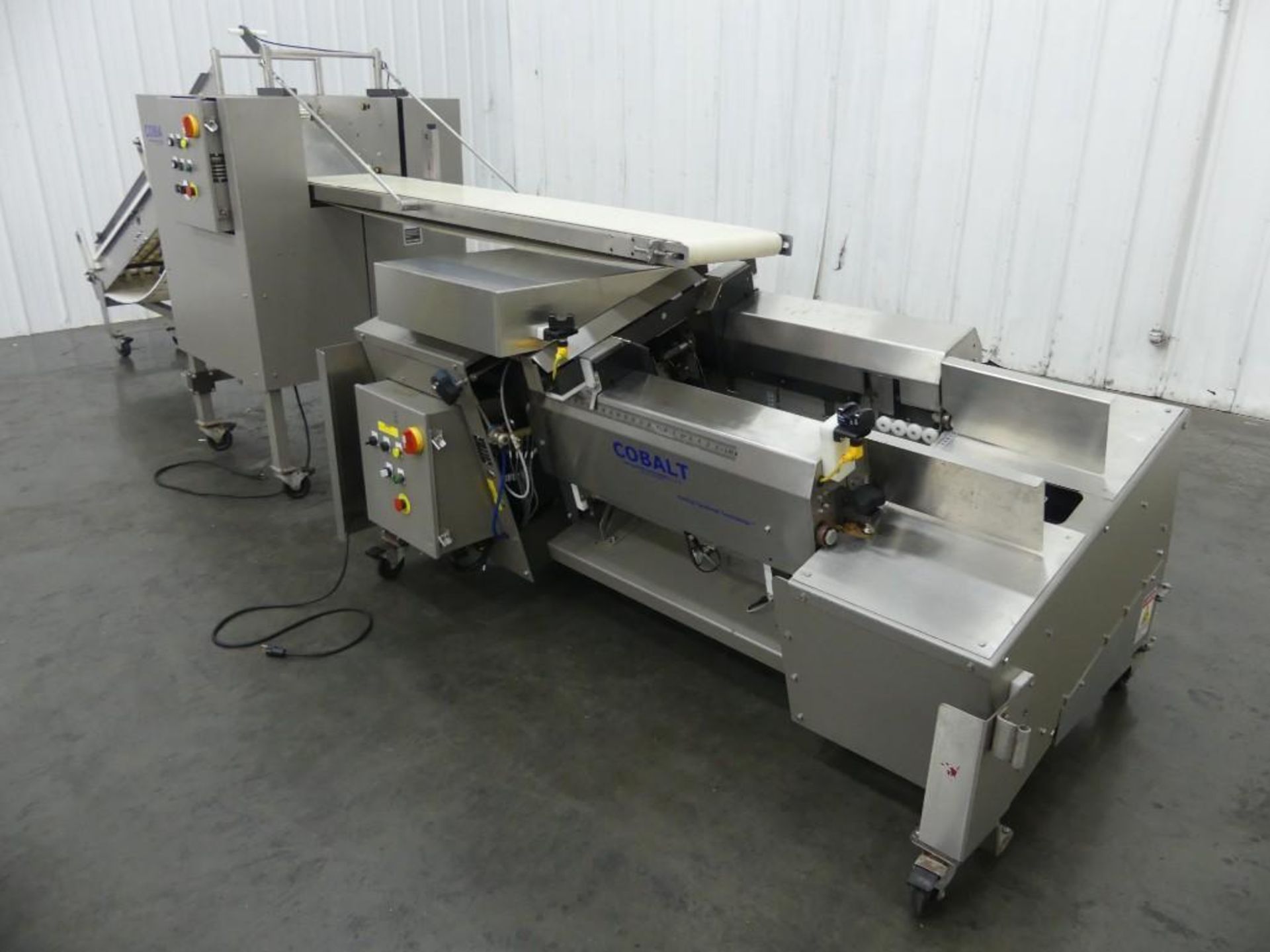 Cobalt 100 Series Collator and Tape Case Erector Hand Pack Station - Image 2 of 11