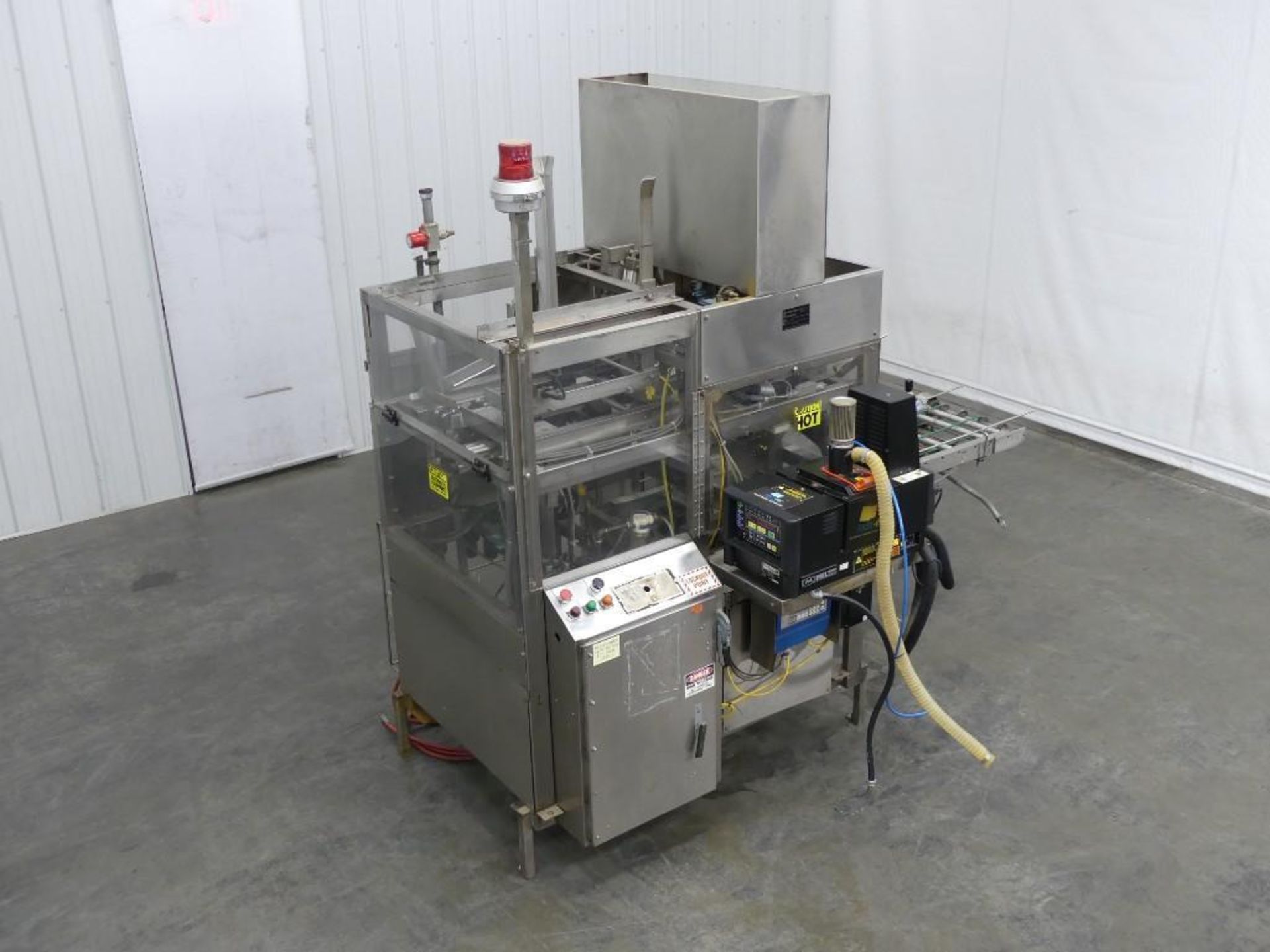 Automation Packaging Glue Seal Tray Former