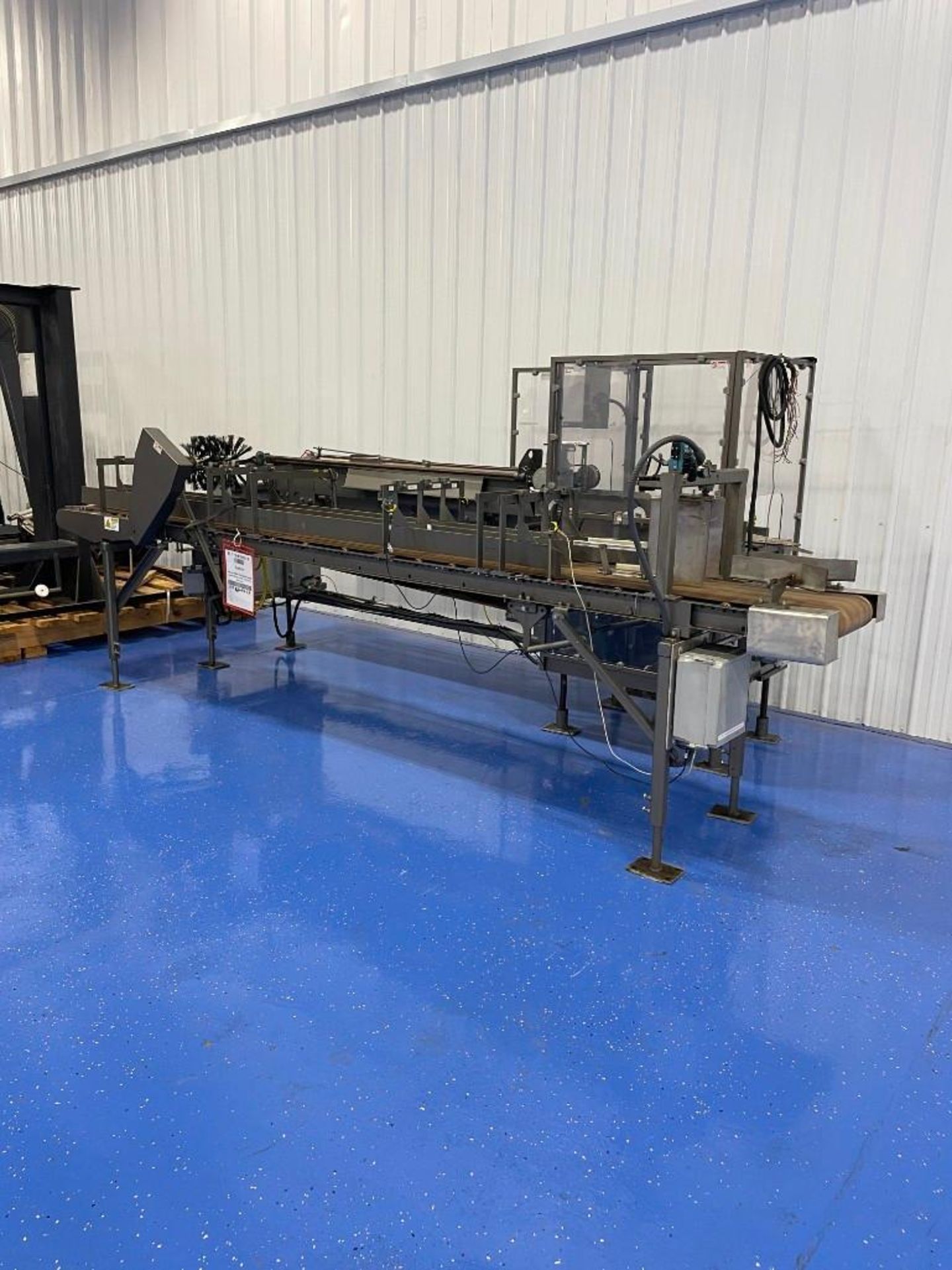 2008 Pearson BE60 6-Pack Beverage Carrier Erector with Twin Lane Conveyor - Image 3 of 17