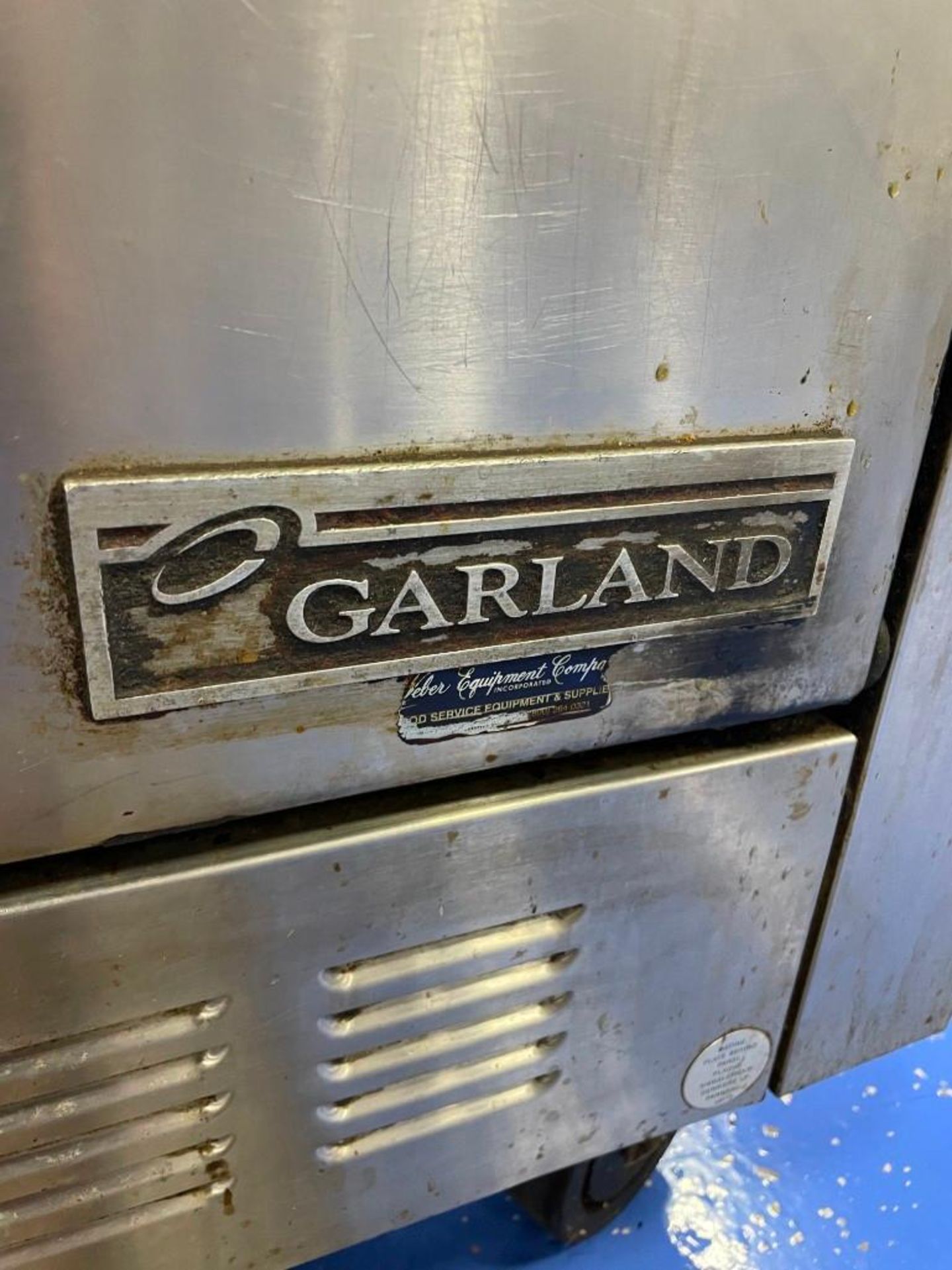 Garland Natural Gas 6 Burner Stove and Oven - Image 6 of 6