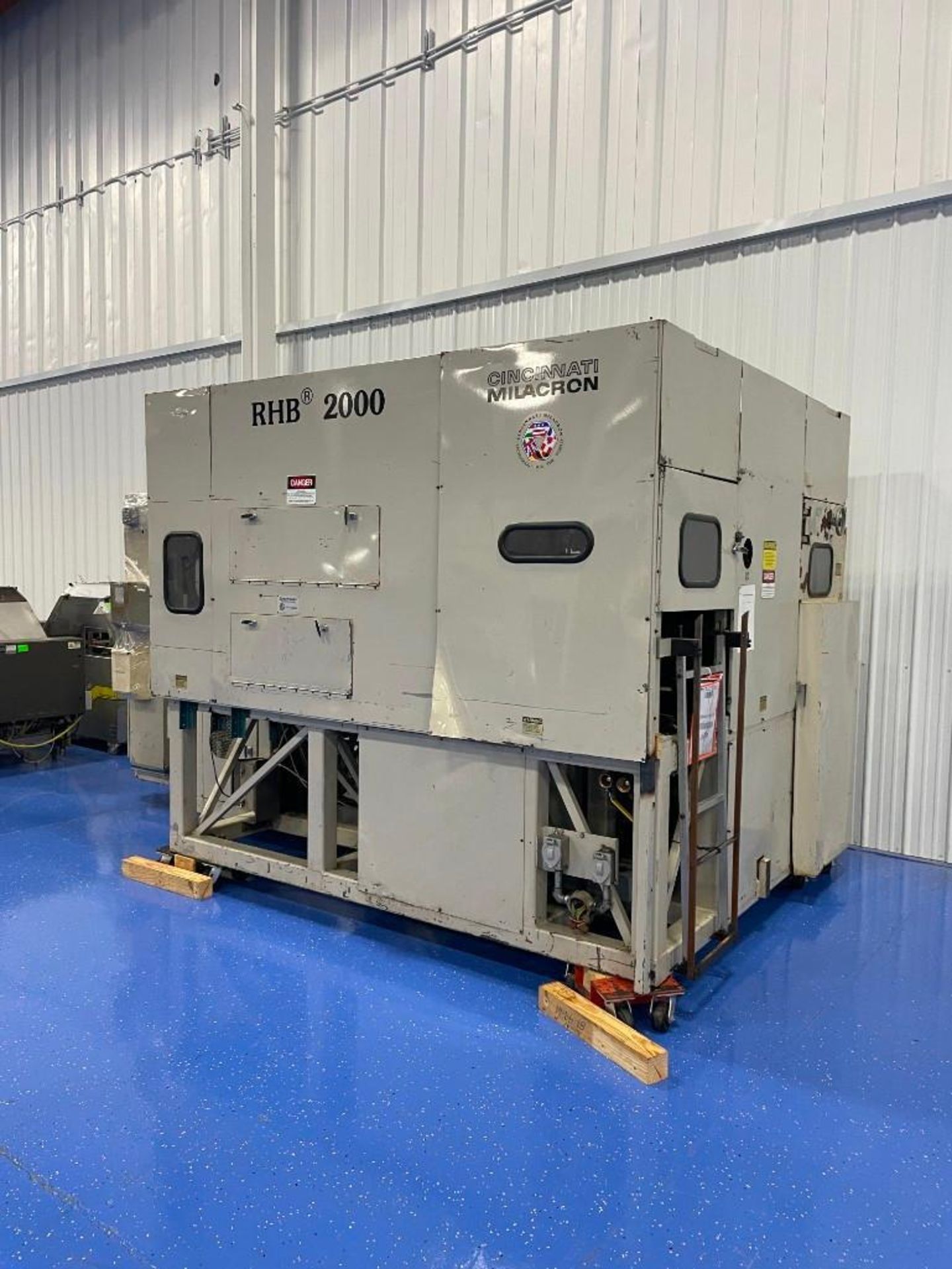 Cincinnati Milacron RHB System 2000 Blowmolder - Image 2 of 6