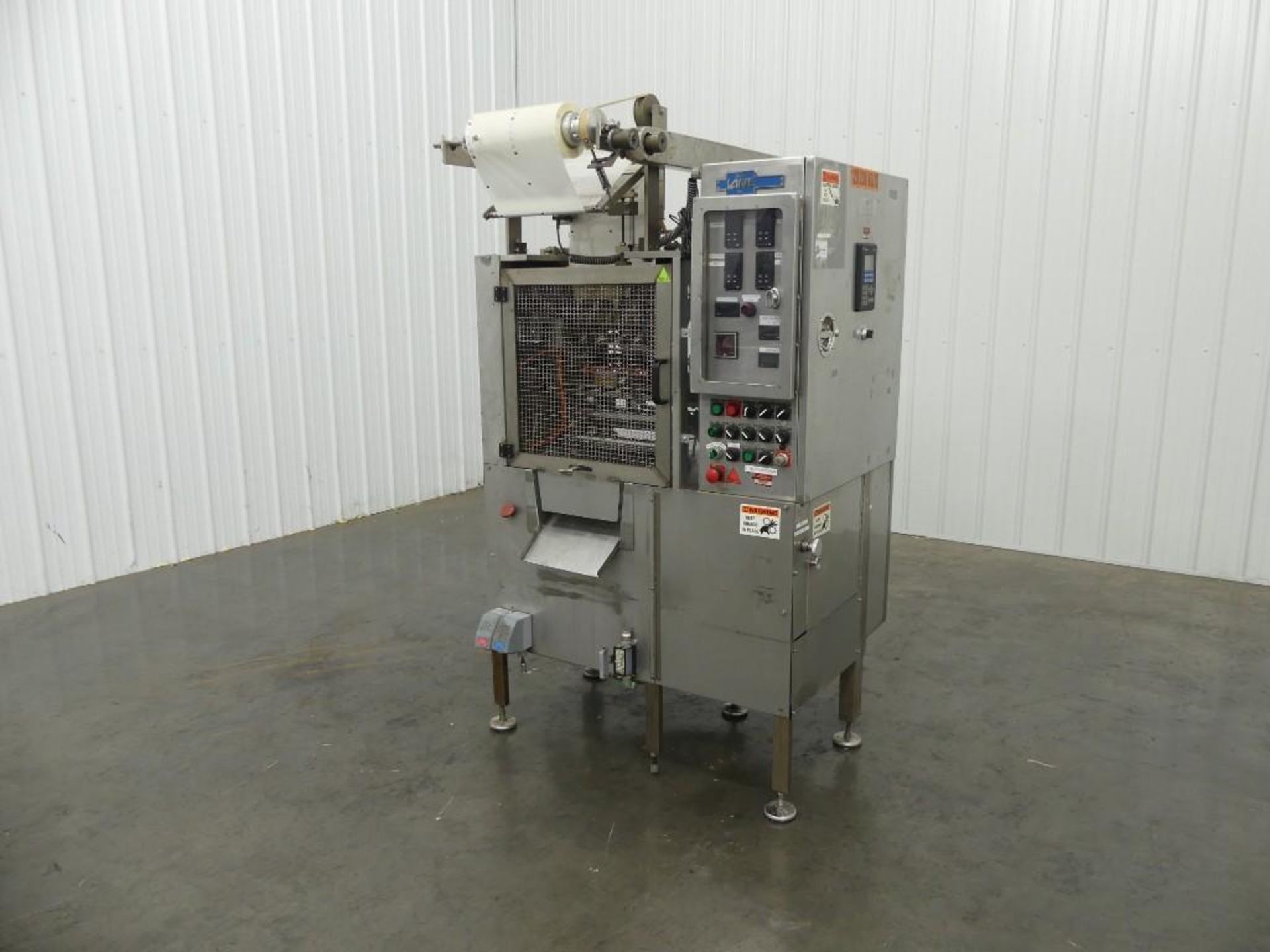 Winpak L-12 Vertical Form Fill Seal Pouch Machine - Image 4 of 16