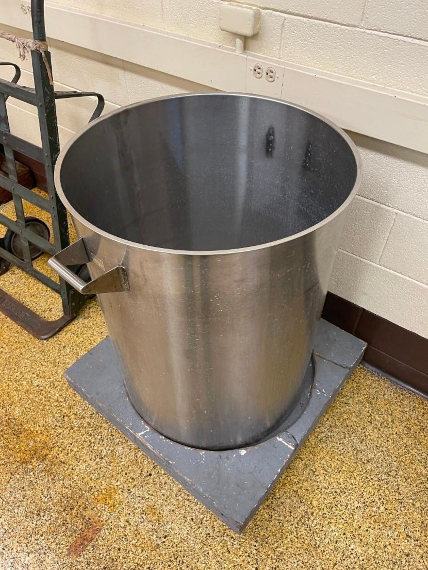 Stainless Steel Tank on Casters