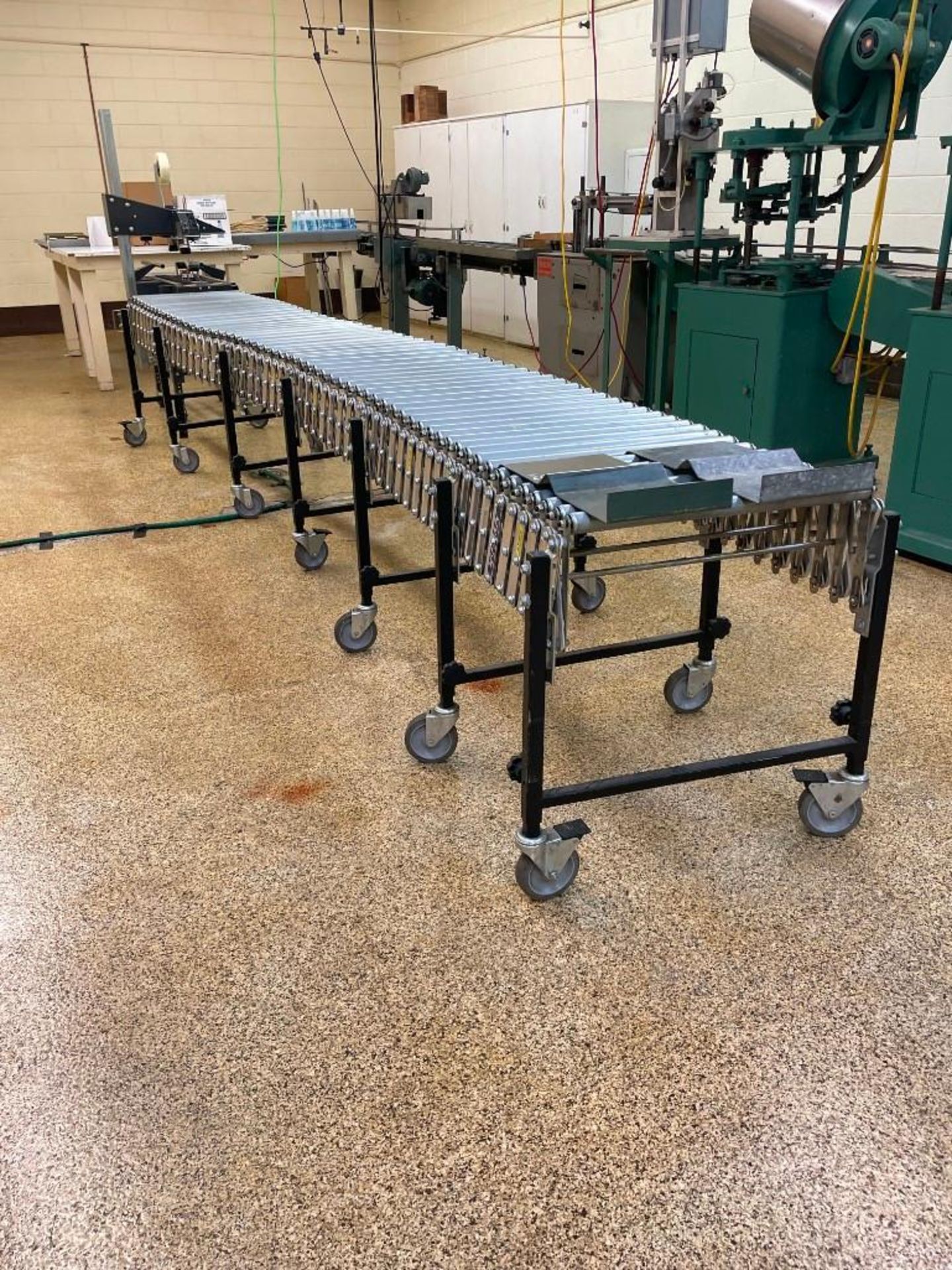 Best Flex Gravity Roller Conveyor - Image 7 of 7