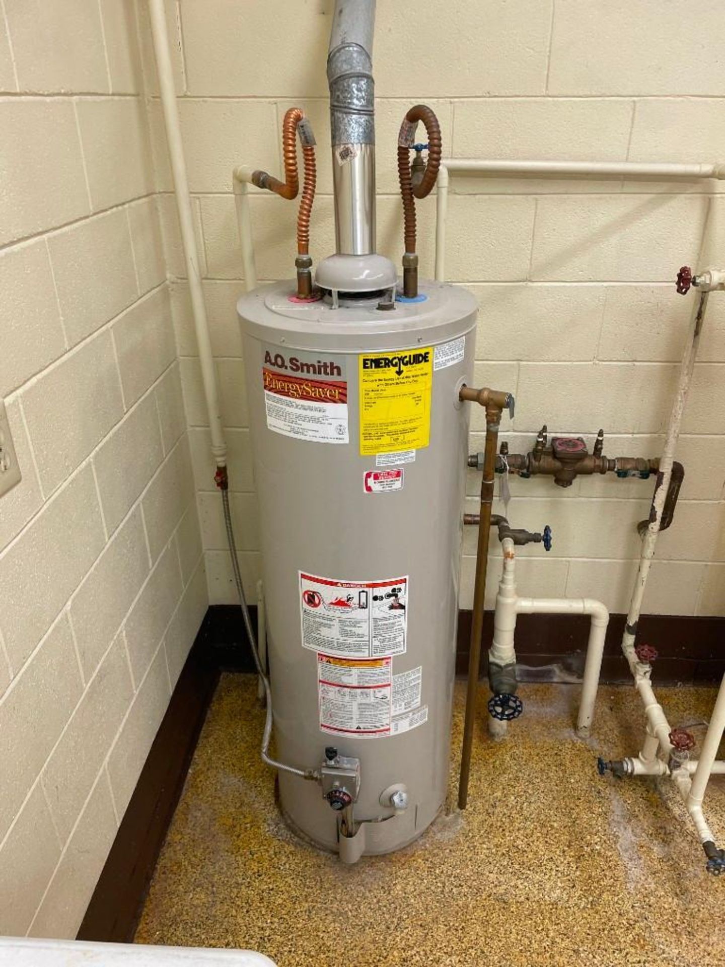 A.O. Smith Energy Saver Water Heater - Image 2 of 5