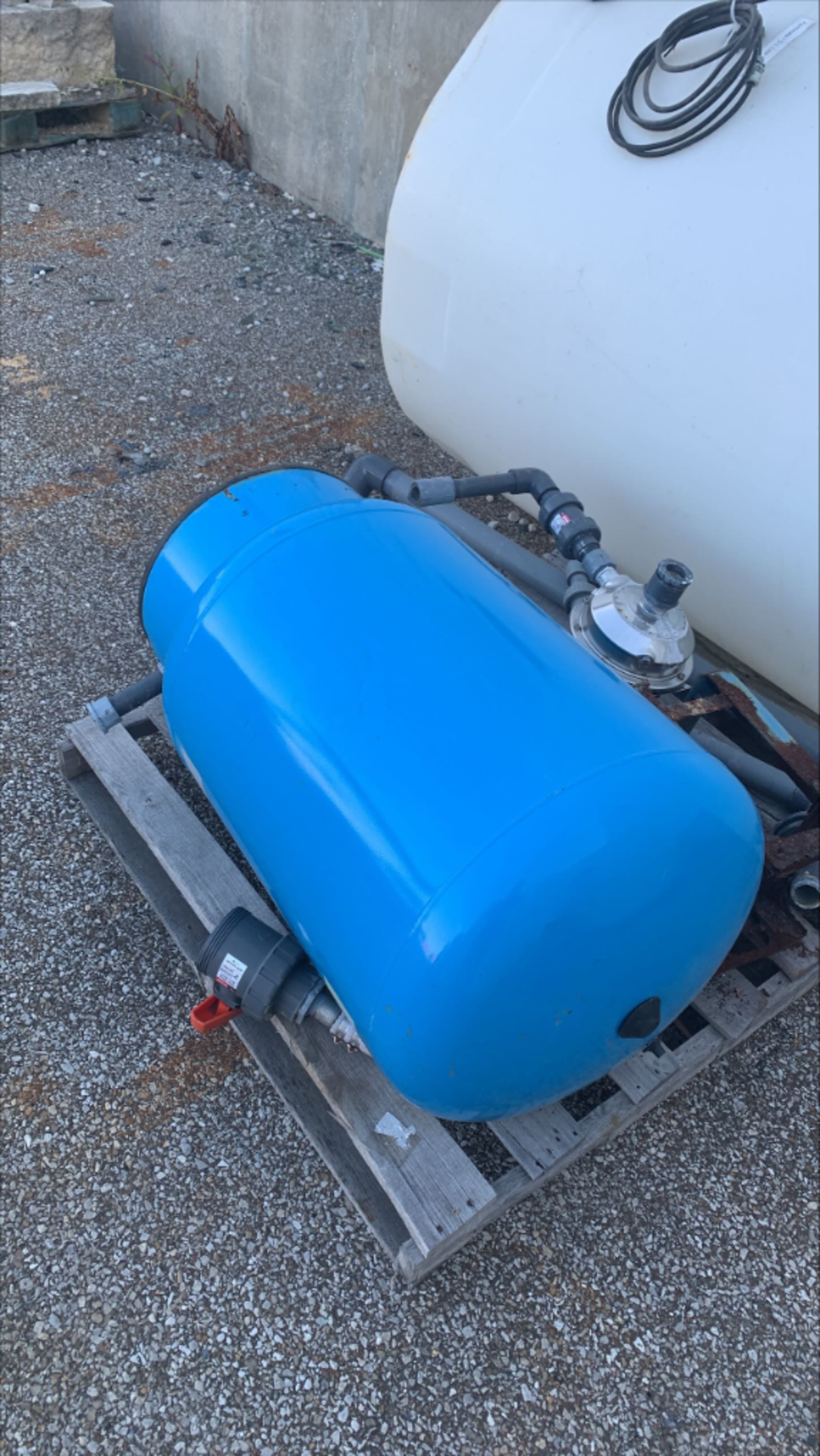 Blue Compressed Air Tank - Image 2 of 3