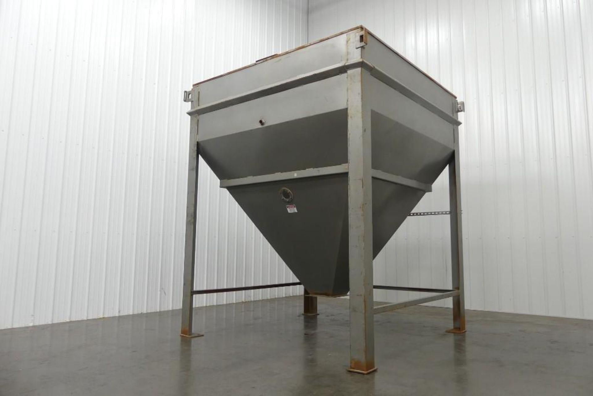 Mild Steel Hopper 280 Cubic Feet Capacity - Image 5 of 9